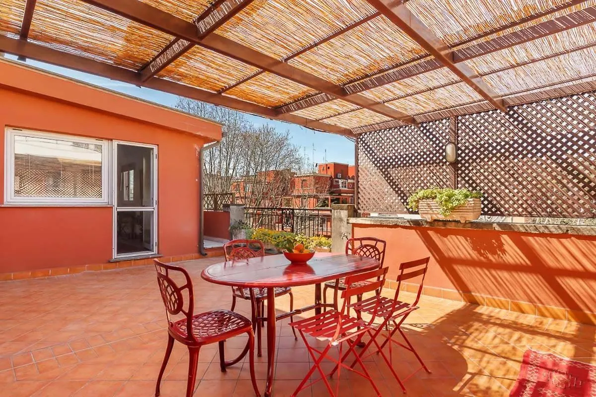 Prati Charming Attic Apartment Rome 0*,
