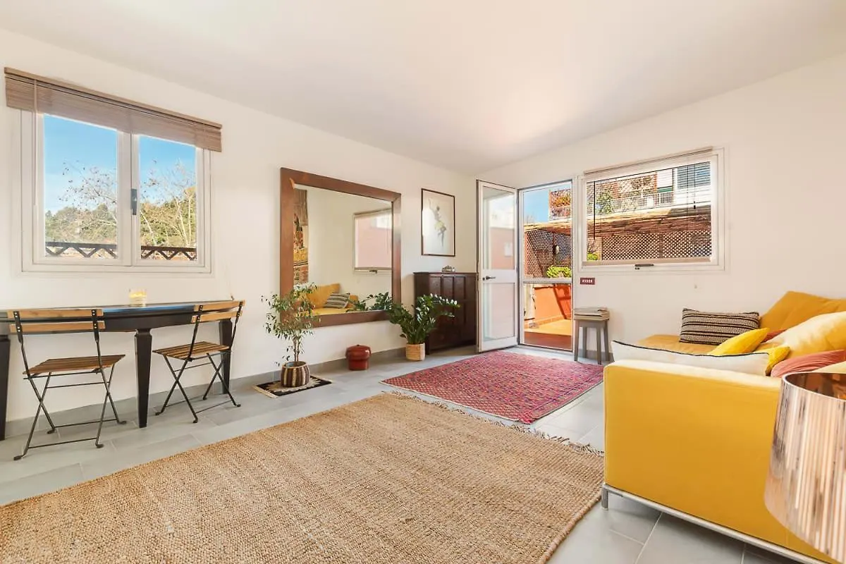 Prati Charming Attic Apartment Rome
